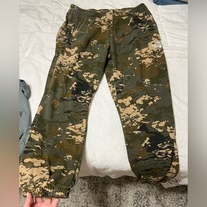 Men’s north face sweatpants